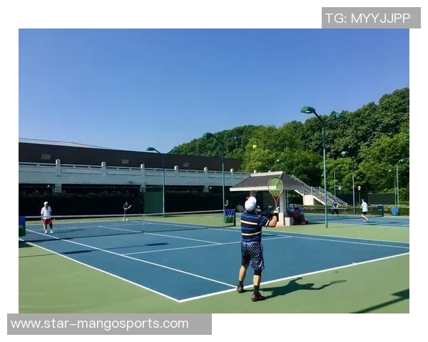 实时新闻南京网球队的崛起之路从默默无闻到杯赛争辉的成长历程